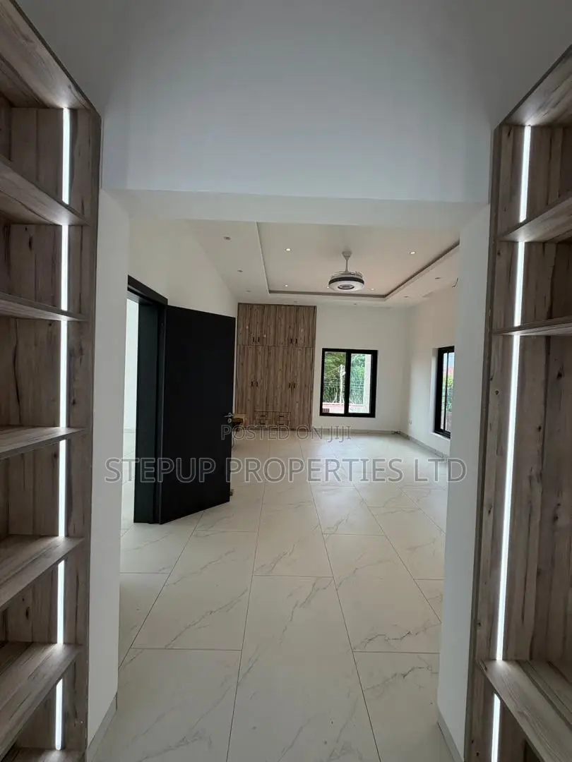 4bdrm House in Adjiringanor, East Legon for sale in East Legon