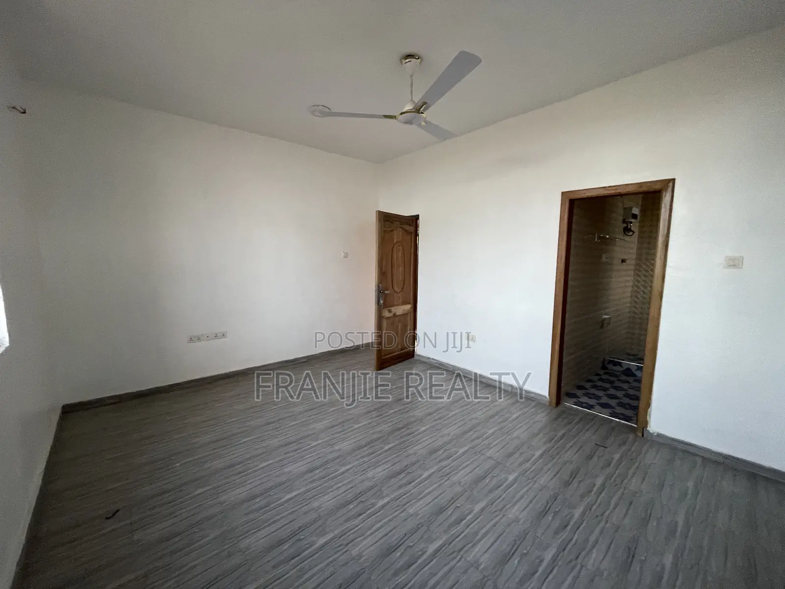2bdrm Apartment in Franjie Realty, Weija for rent in Weija