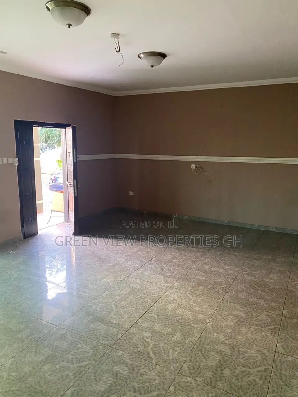 2bdrm Apartment in West Hills Mall Area for rent in West Hills Mall Area