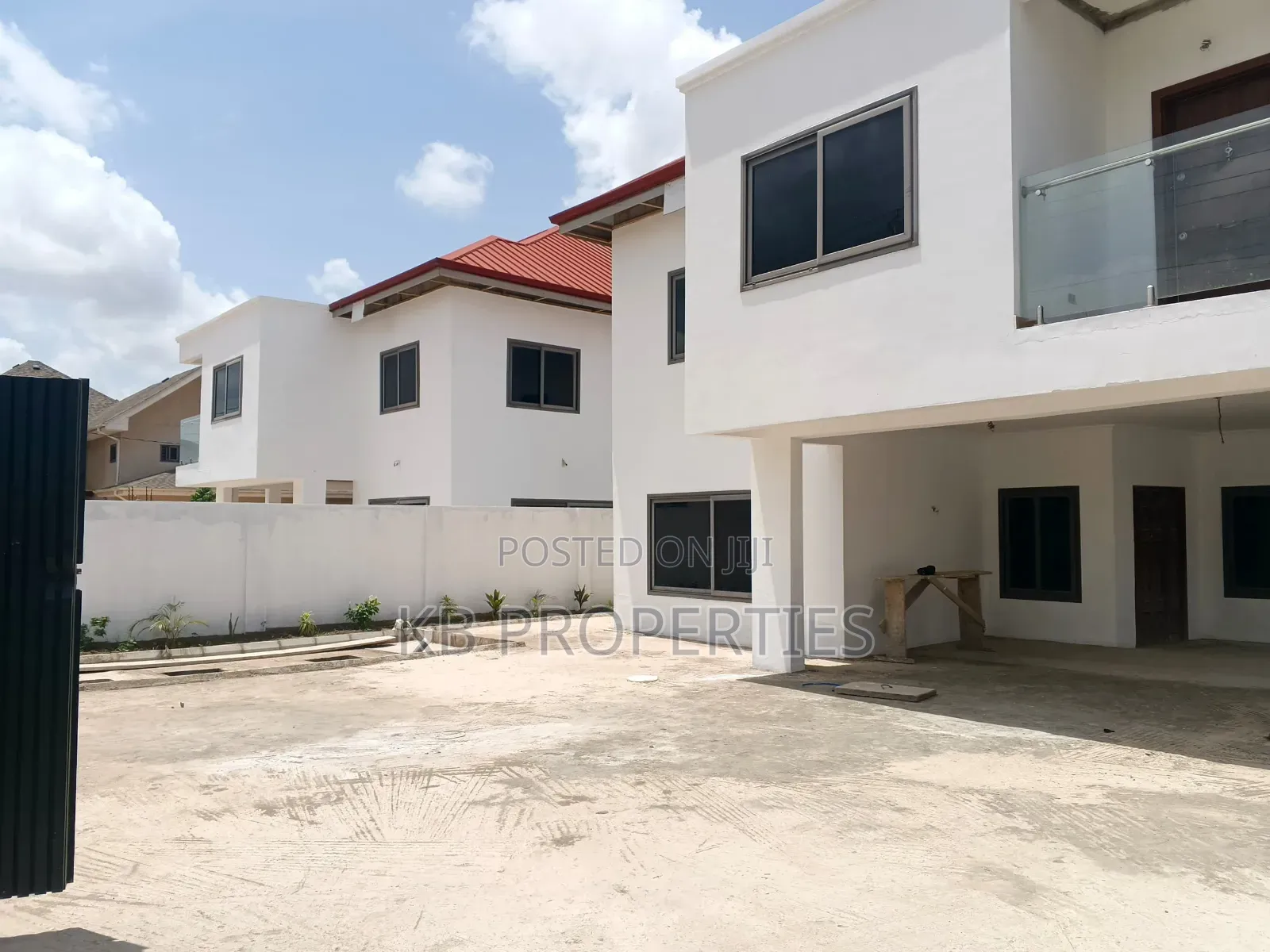 4bdrm Duplex in Kb Properties, A&C Mall Area for sale in A&C Mall Area