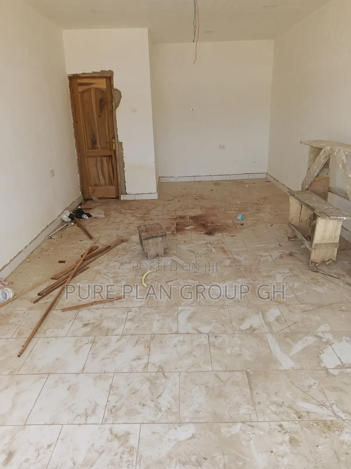 9x20sqm ( Feet) Shop Available For Rent At Ofankor in Ofankor