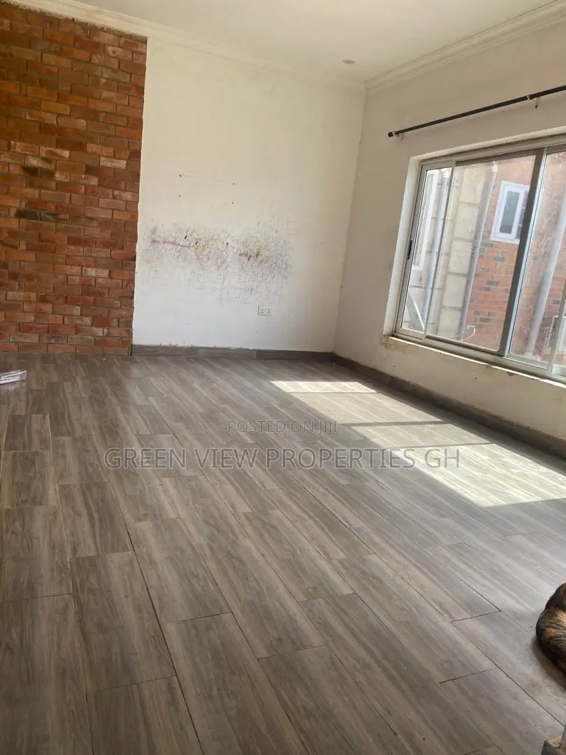 1bdrm Room & Parlour in West Hills Mall Area for rent in West Hills Mall Area