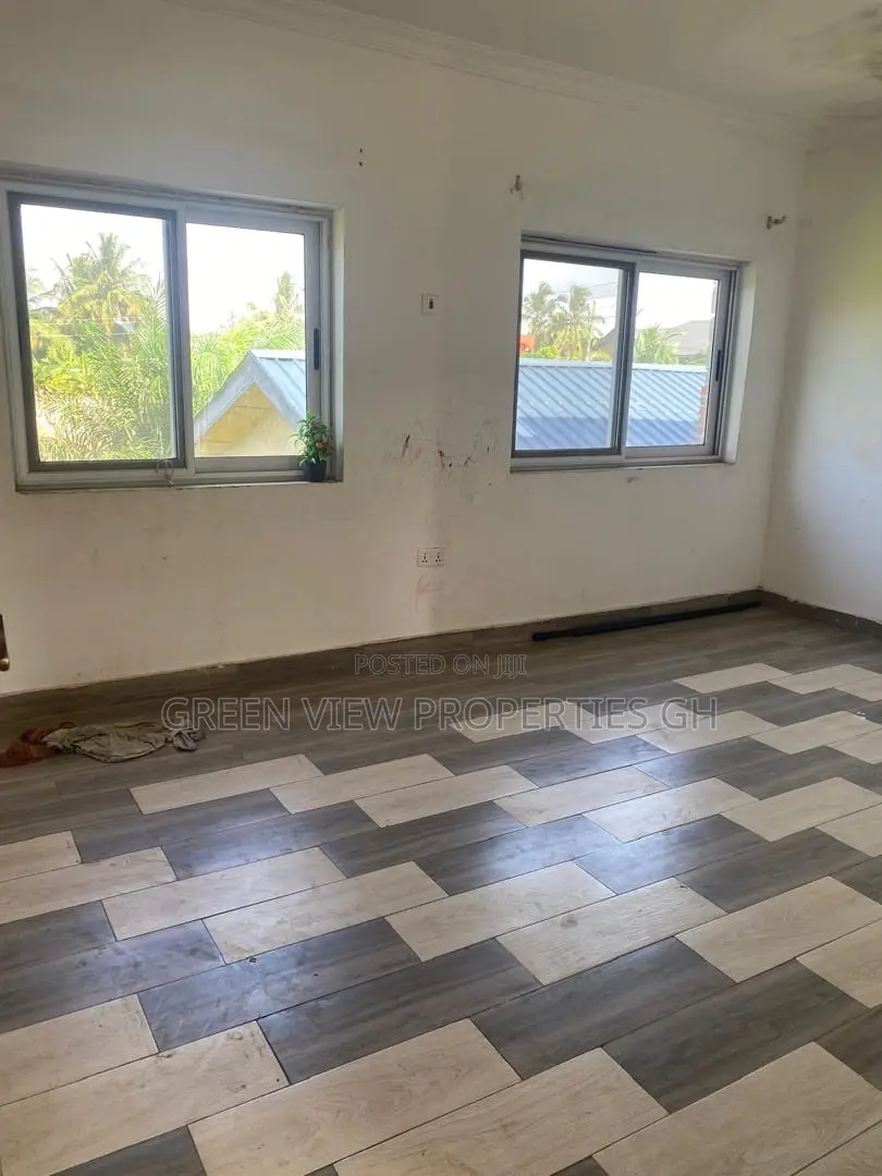 1bdrm Room & Parlour in West Hills Mall Area for rent in West Hills Mall Area