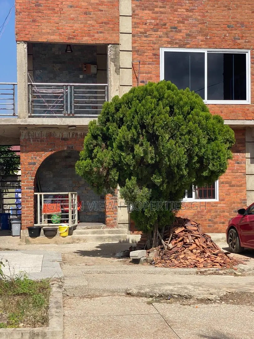 1bdrm Room & Parlour in West Hills Mall Area for rent in West Hills Mall Area