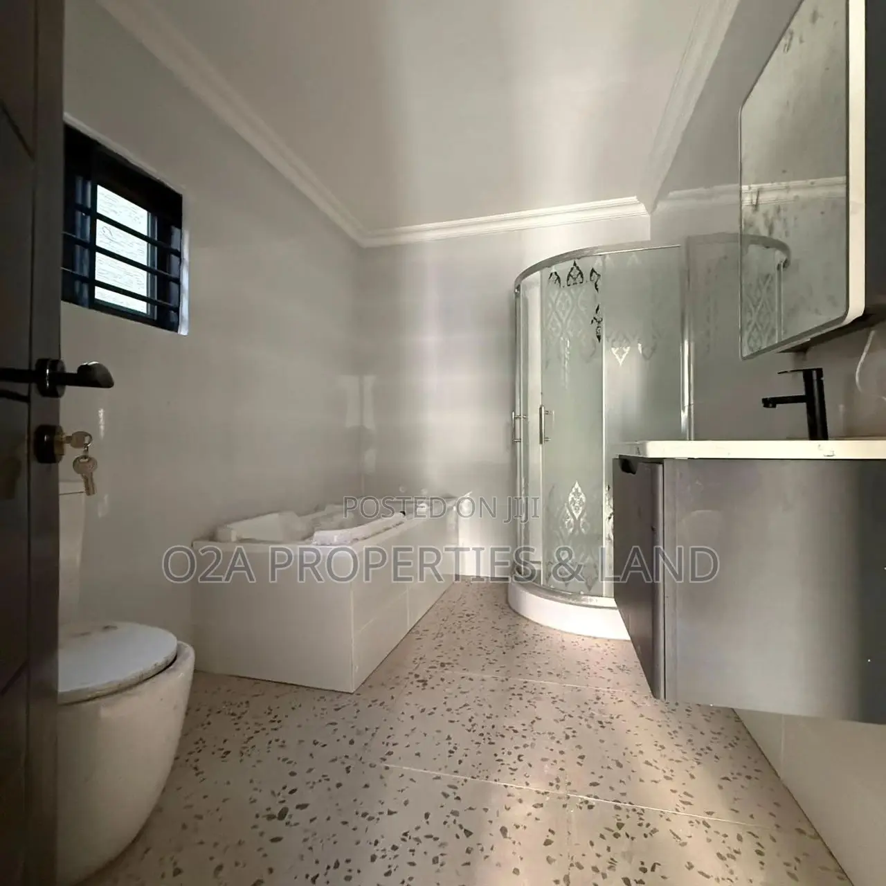 4bdrm House in Adjiringanor, Ability for sale in Ability