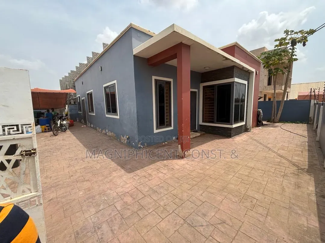 3bdrm House in Lakeside Estates for sale in Lake Side Estate