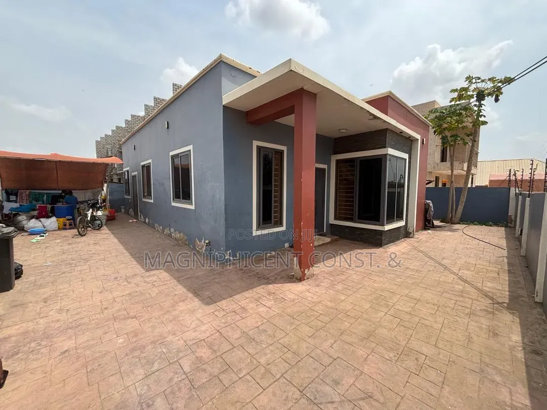 3bdrm House in Lakeside Estates for sale in Lake Side Estate
