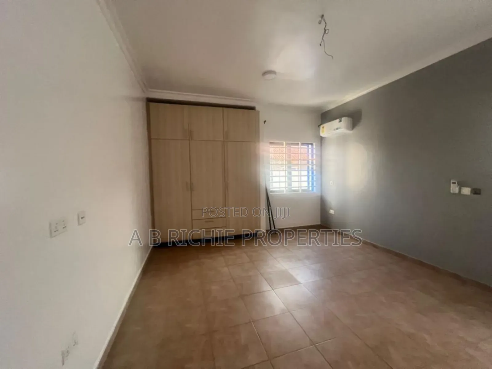 3bdrm Bungalow in Ab Richie Properties, Baatsona Total for rent in Baatsona Total