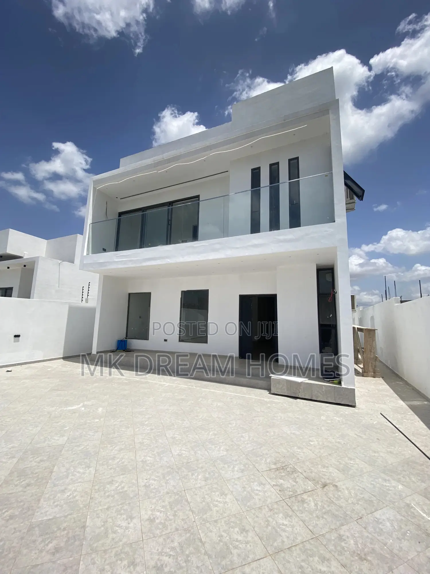 4bdrm House in Lake Side Estate for sale in Lake Side Estate