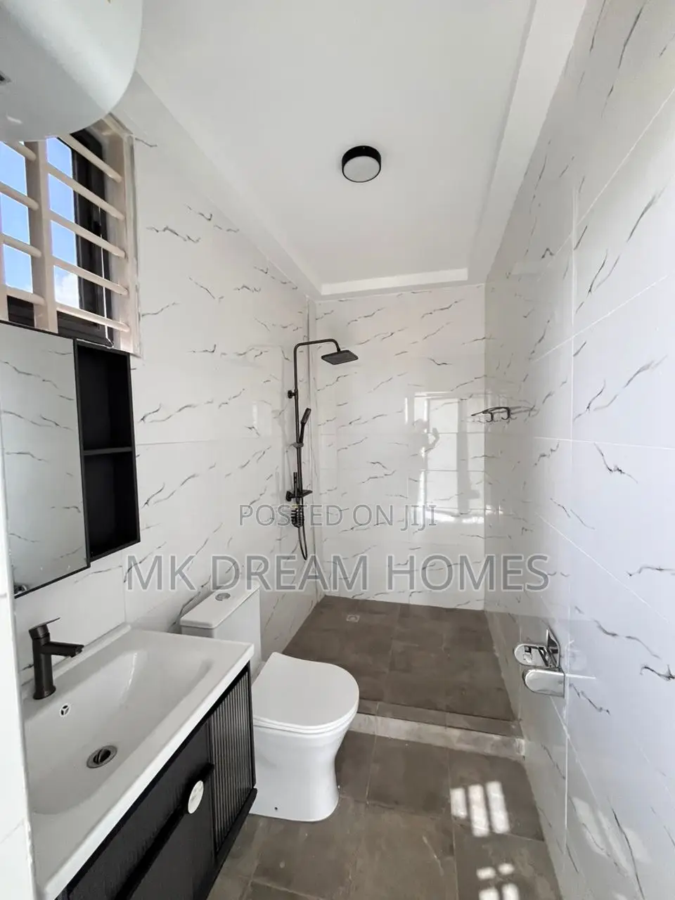 3bdrm House in Lake Side Estate for sale in Lake Side Estate
