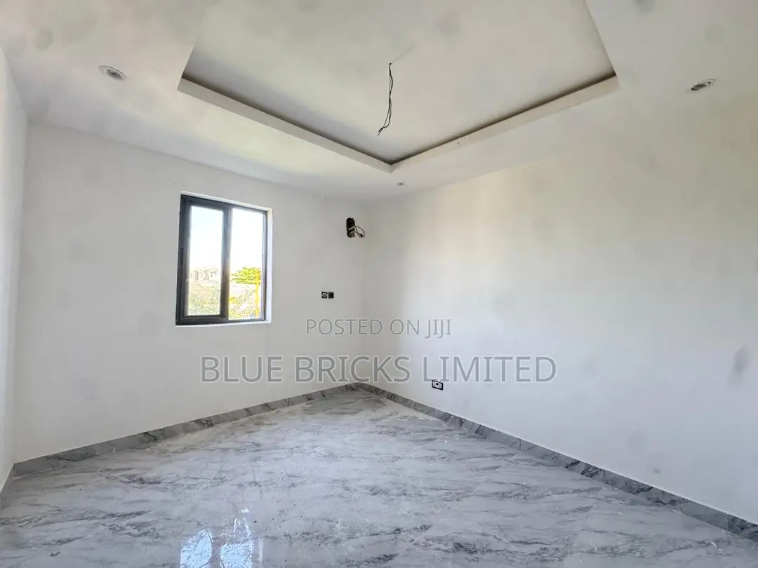 2bdrm House in School Junction for sale in School Junction
