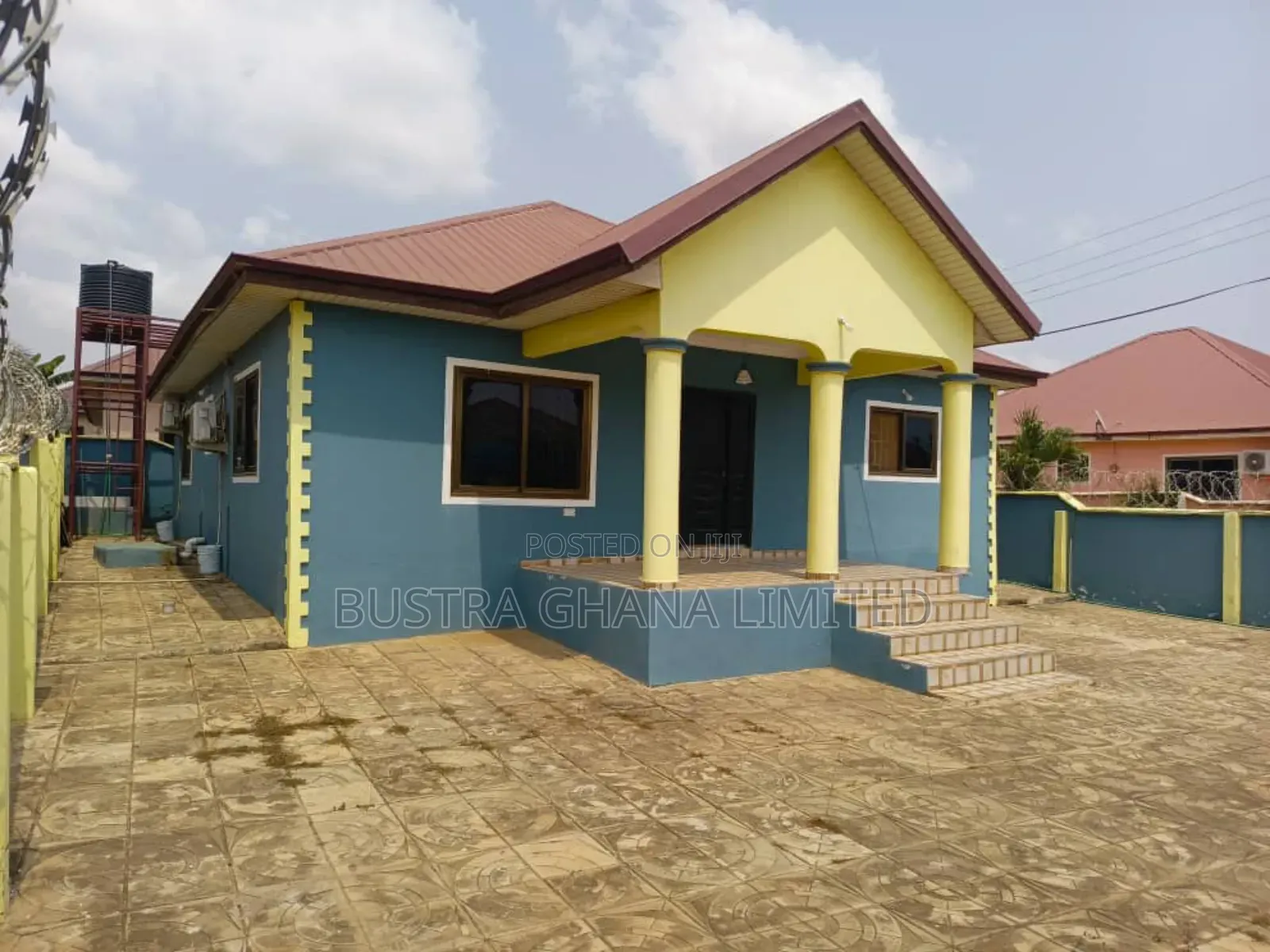 3bdrm House in Kasoa State Housing, Budumburam for rent in Budumburam