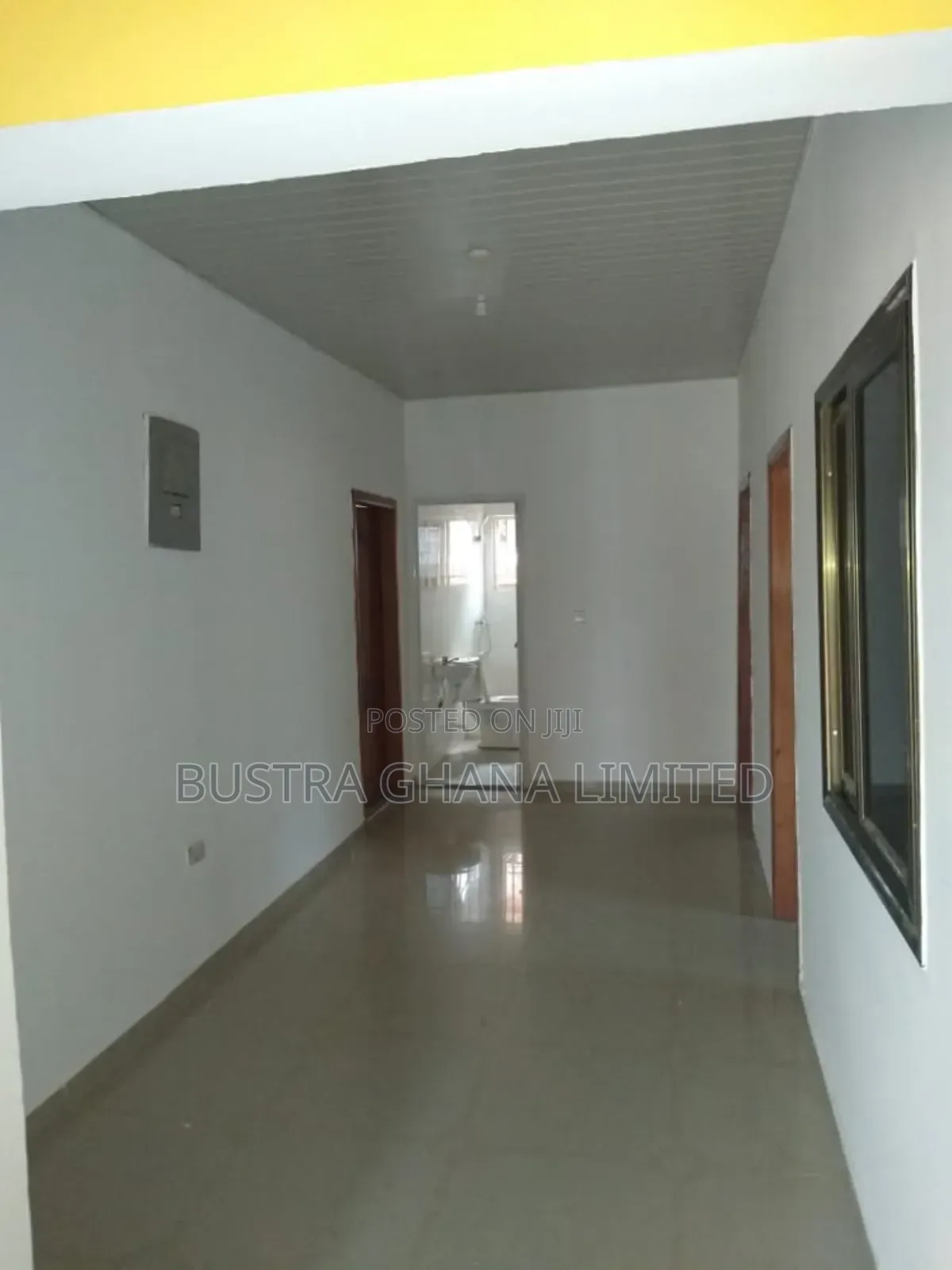 3bdrm House in Kasoa State Housing, Budumburam for rent in Budumburam