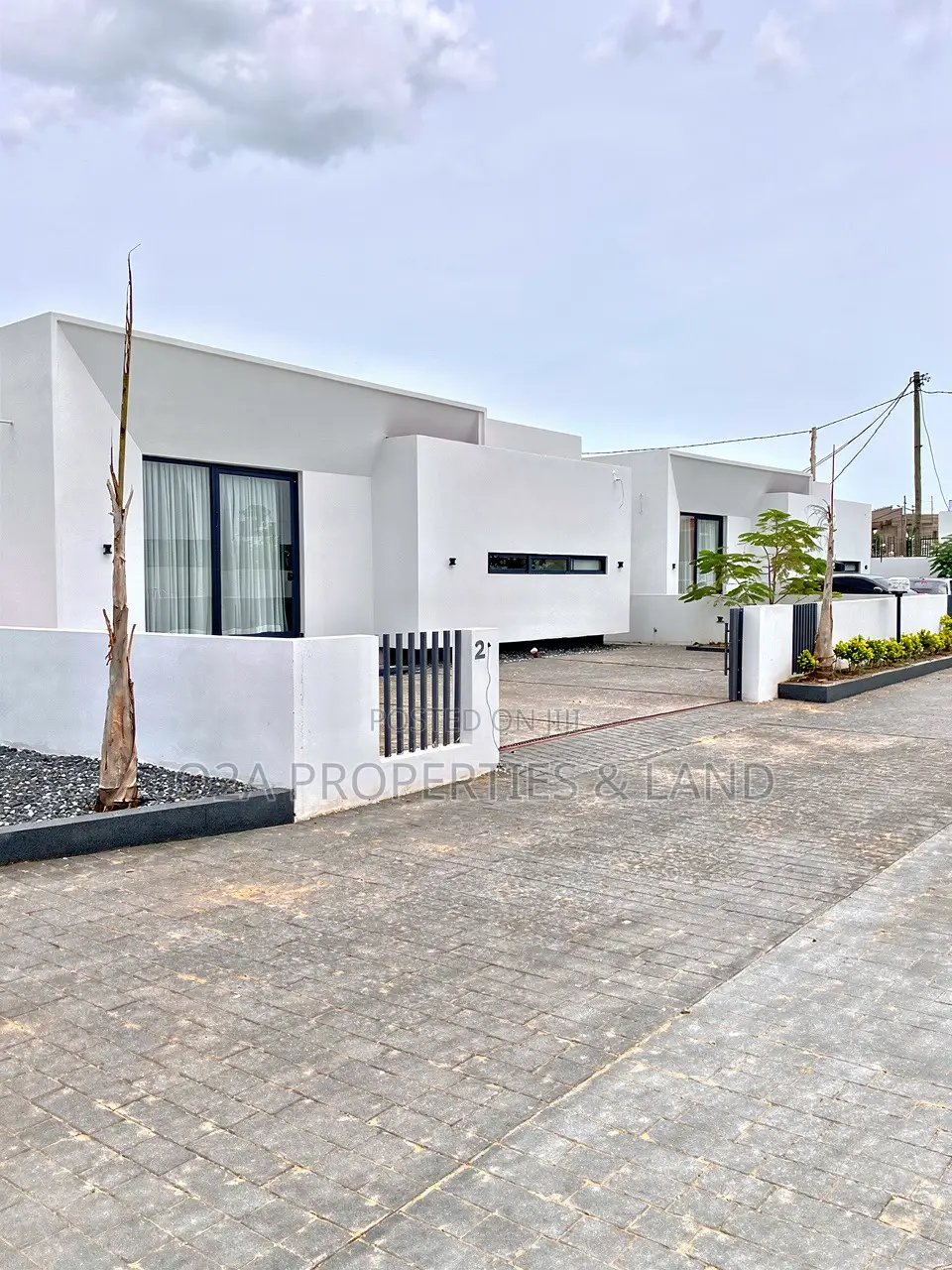 Furnished 3bdrm Townhouse / Terrace in Nanakrom, School Junction in School Junction