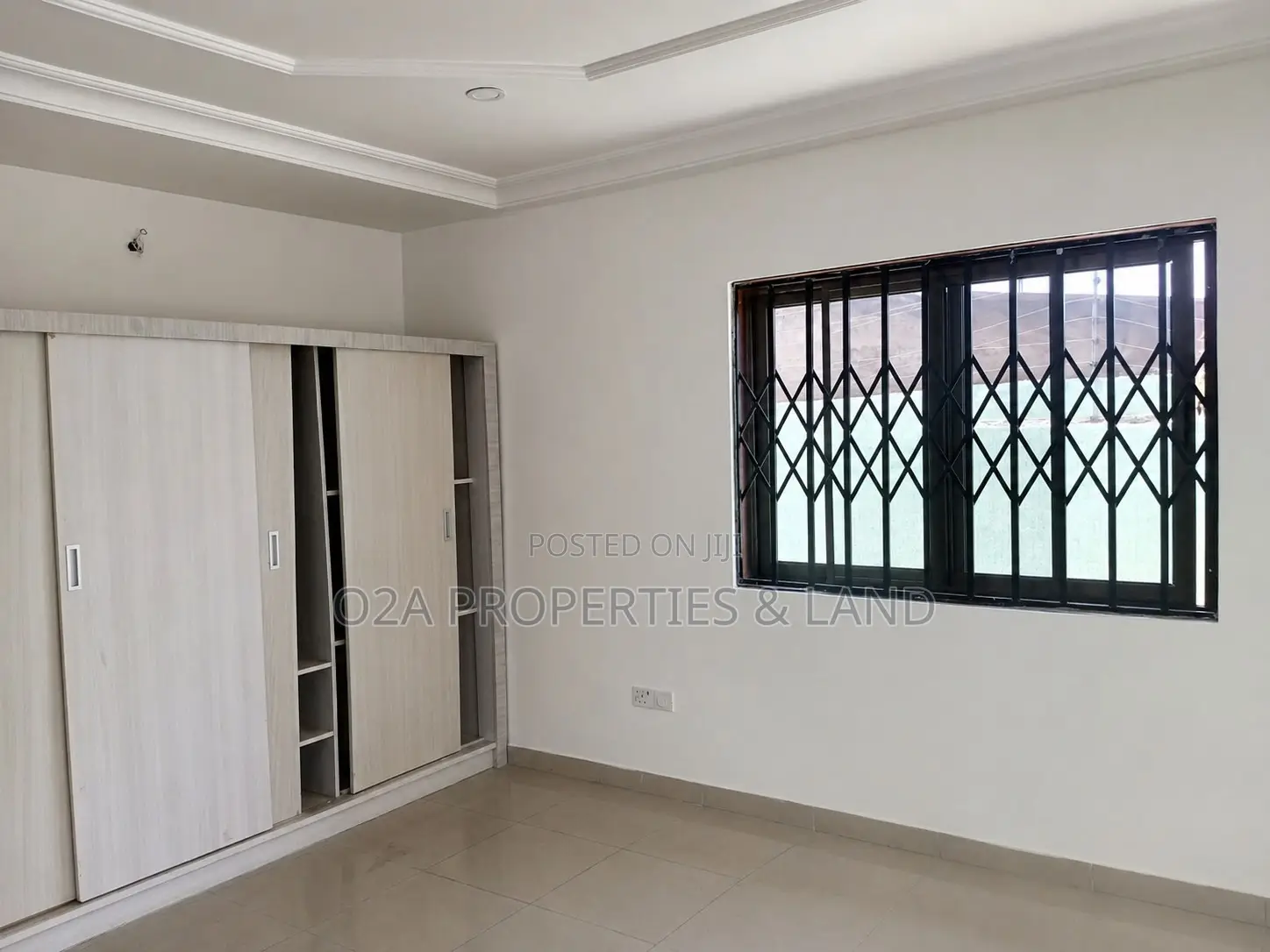 5bdrm House in Nanakrom, Police Station for sale in Police Station