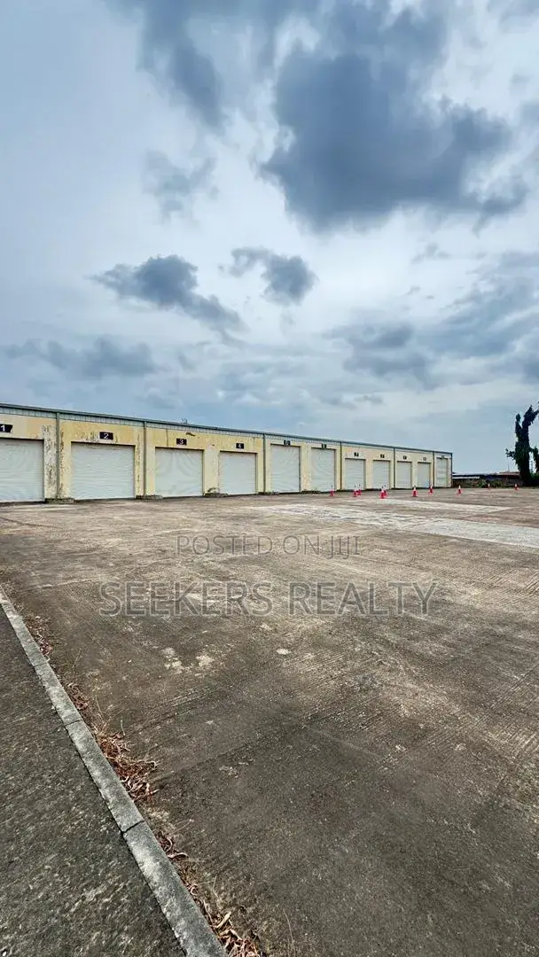 Warehouse For Rent / Sale – Amasaman, Kutunse Satellite in Amasaman