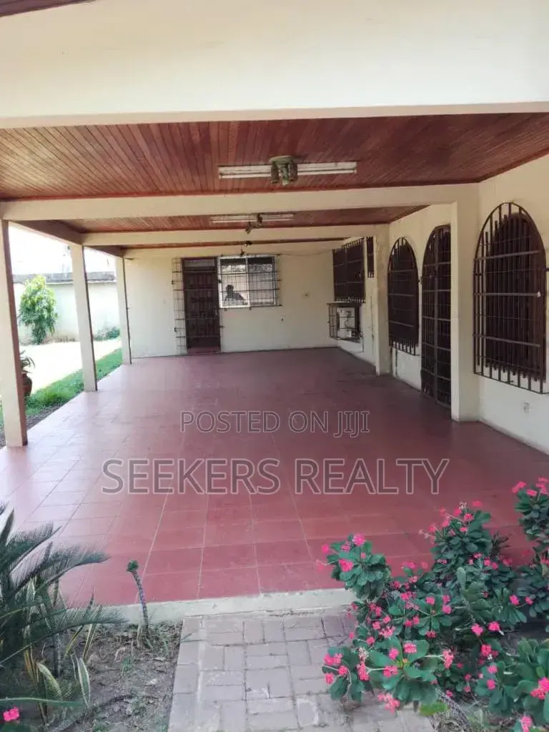 9bdrm House in Seekers Realty, Airport Residential Area for rent in Airport Residential Area