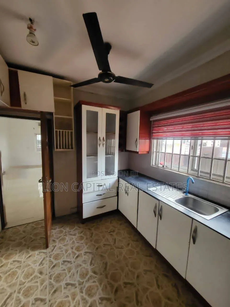 6bdrm Duplex in School Park Area for sale in School Park Area