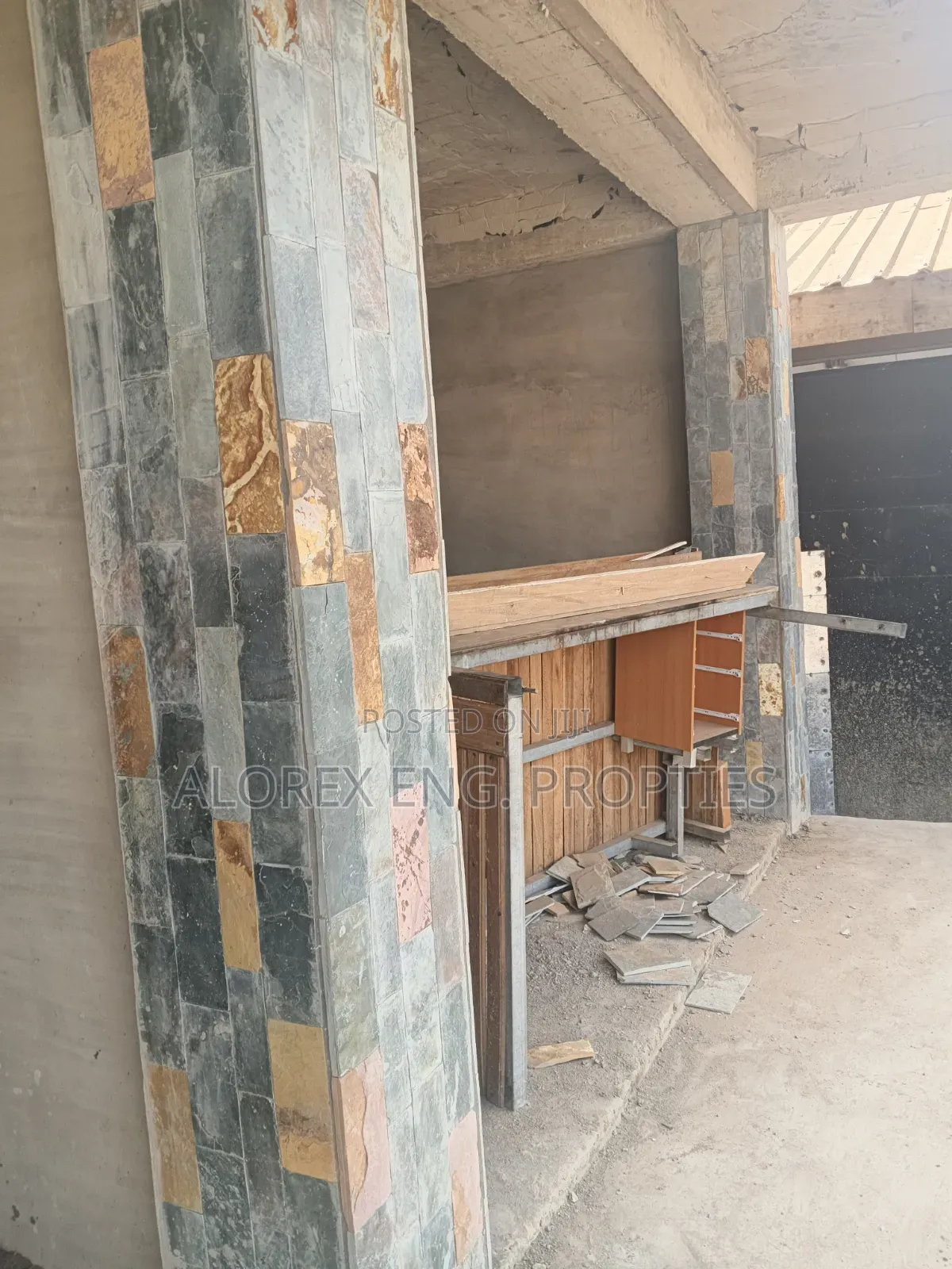 Shop For Rent At Adenta Amrahia in Frafraha
