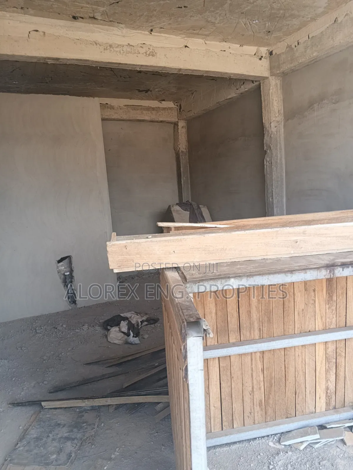 Shop For Rent At Adenta Amrahia in Frafraha