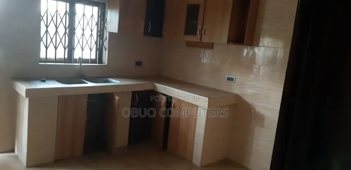3bdrm House in Appolonia City for sale in Appolonia City