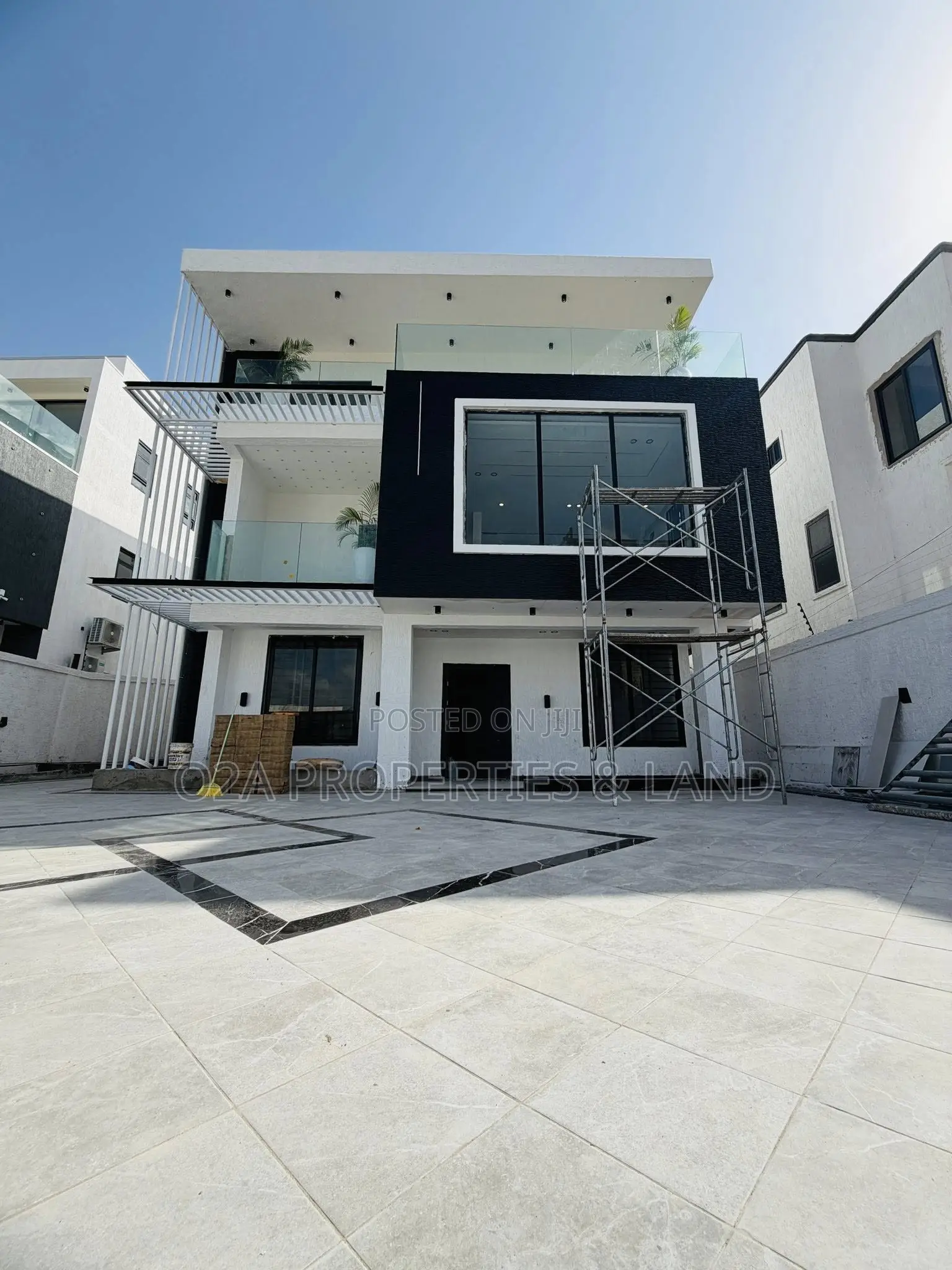 5bdrm House in East Legon Hills for sale in New Legon