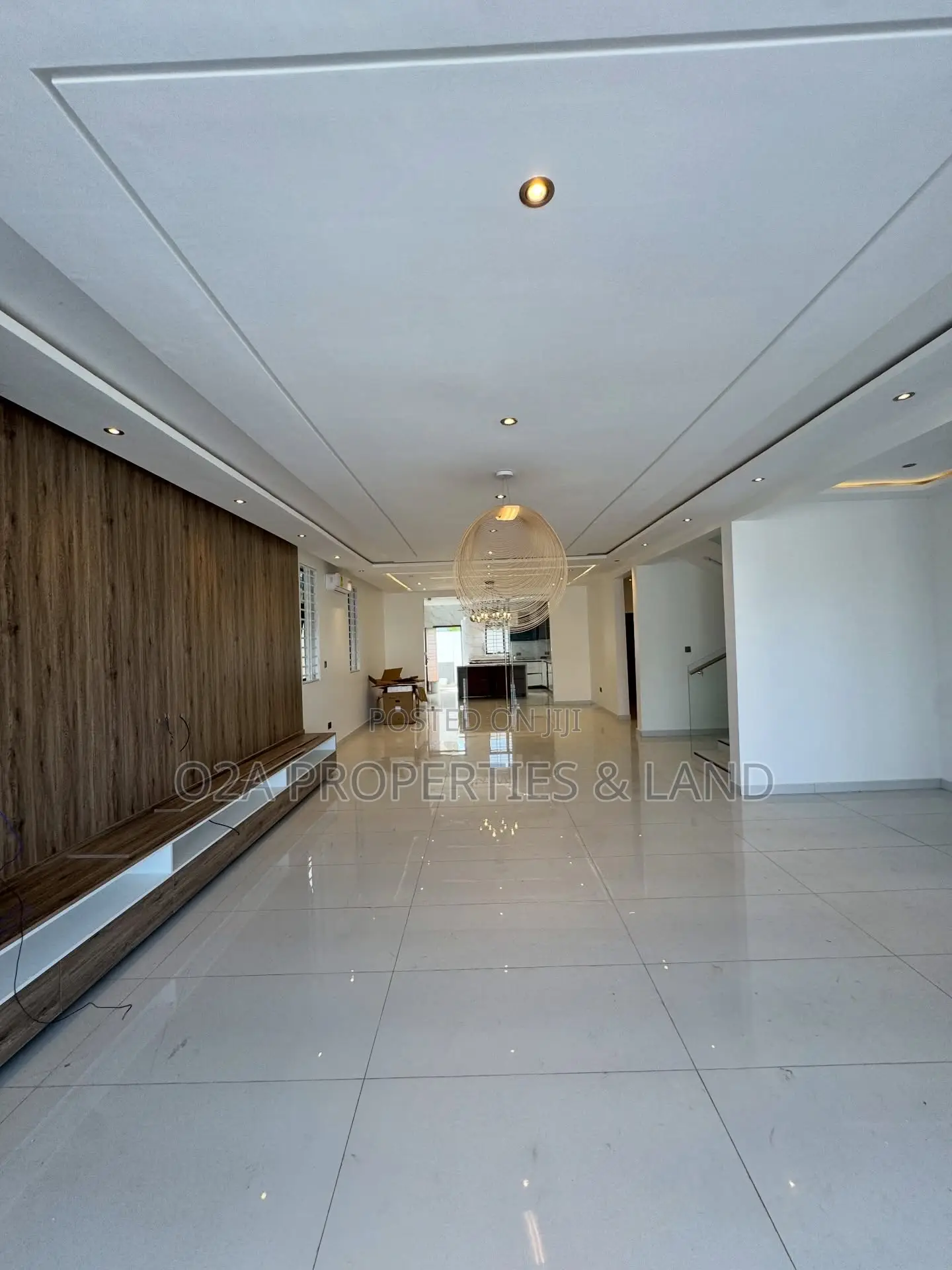 4bdrm House in Ashaley Botwe, Lake Side Estate for sale in Lake Side Estate
