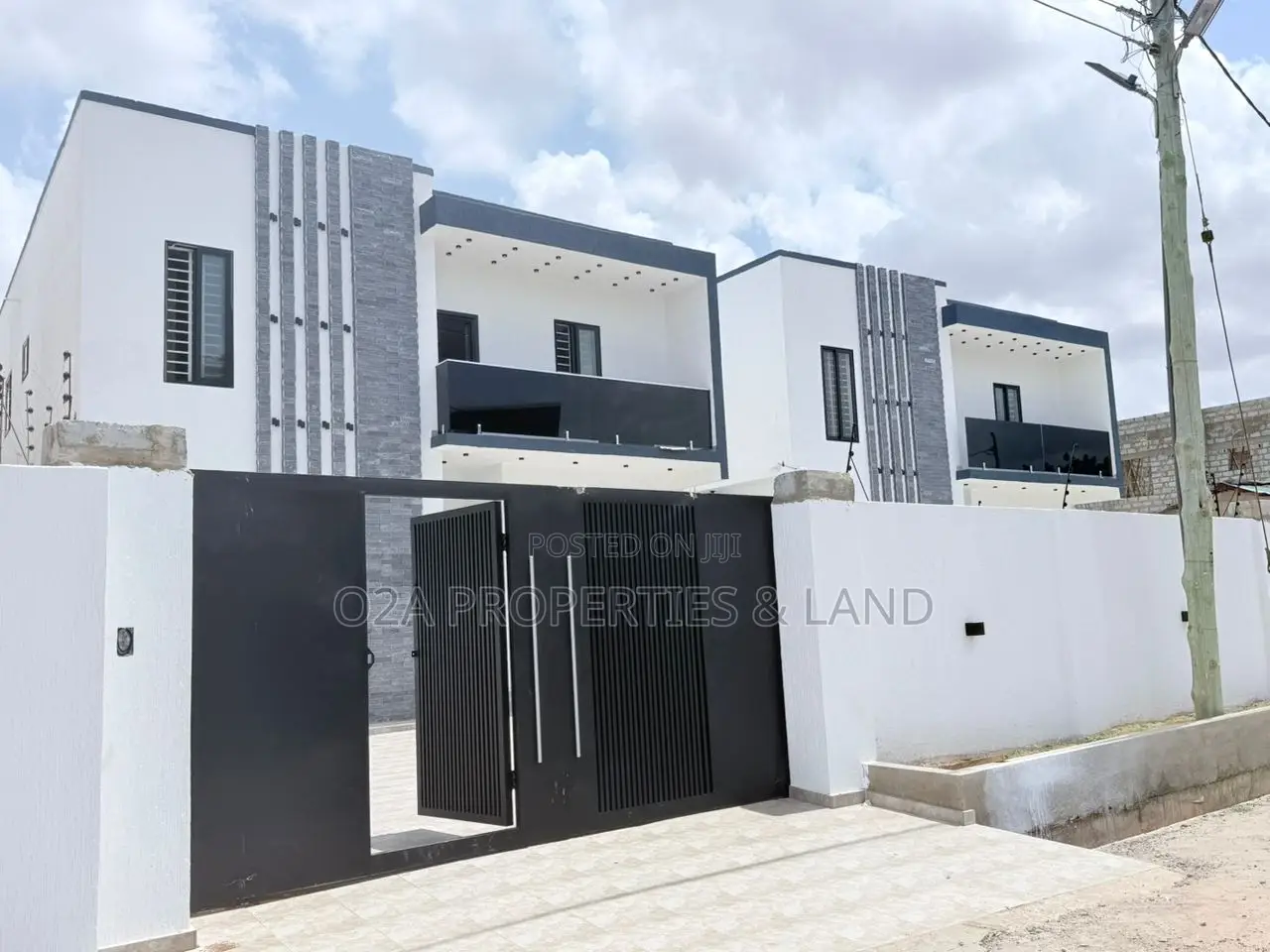 4bdrm House in Ogbojo, New Legon for sale in New Legon