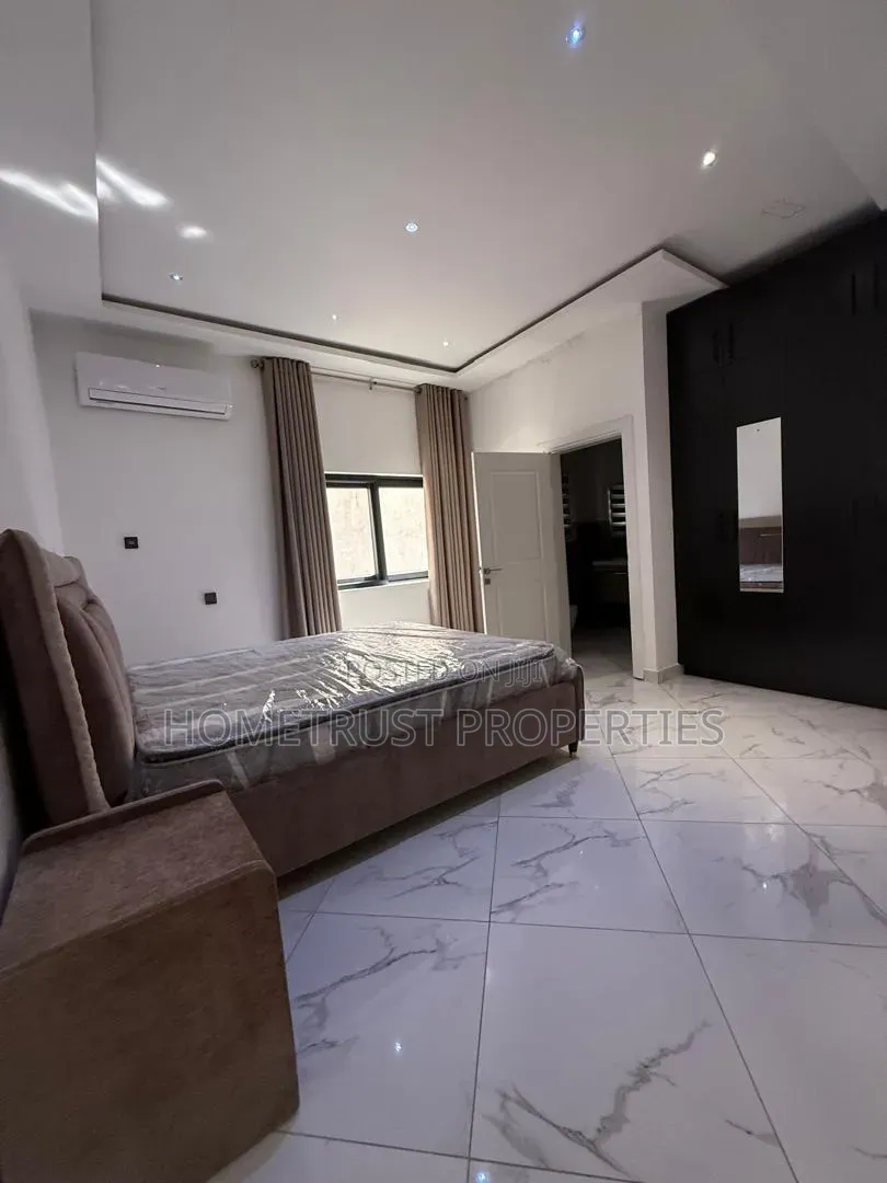 4bdrm Duplex in East Airport Mahama for rent in Airport Residential Area