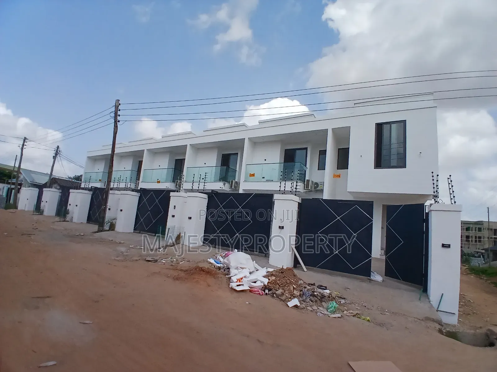 Newly Built 2bedrooms Self Compound for Sale at Botwe School Junction in School Junction