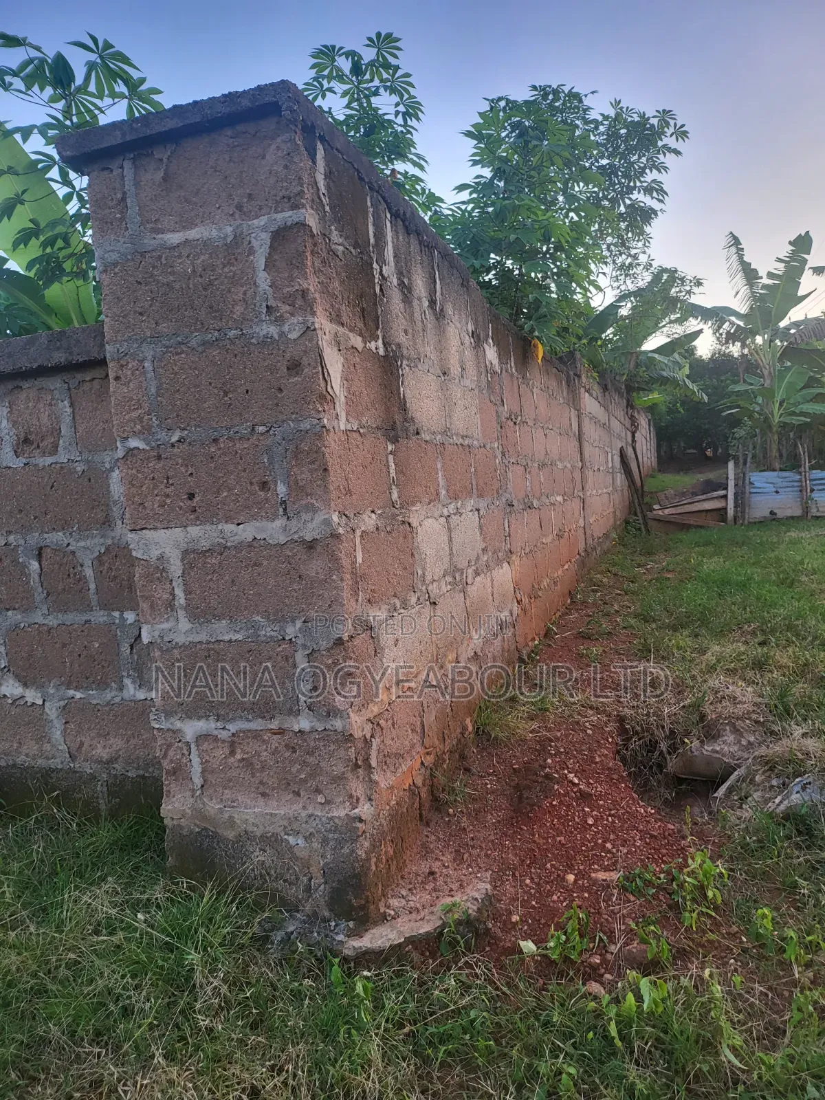 10bdrm House in At Nyaboo, Asante Akim Central Municipal for sale in Asante Akim Central Municipal