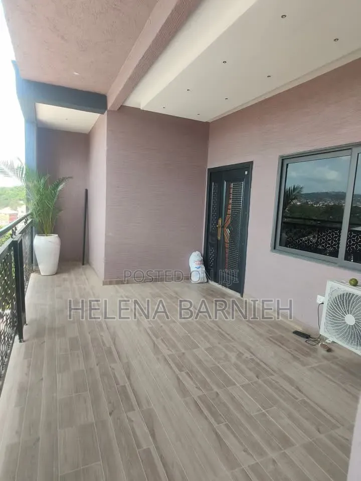 2bdrm Apartment in Helena Estate Agency, Ofankor for rent in Ofankor