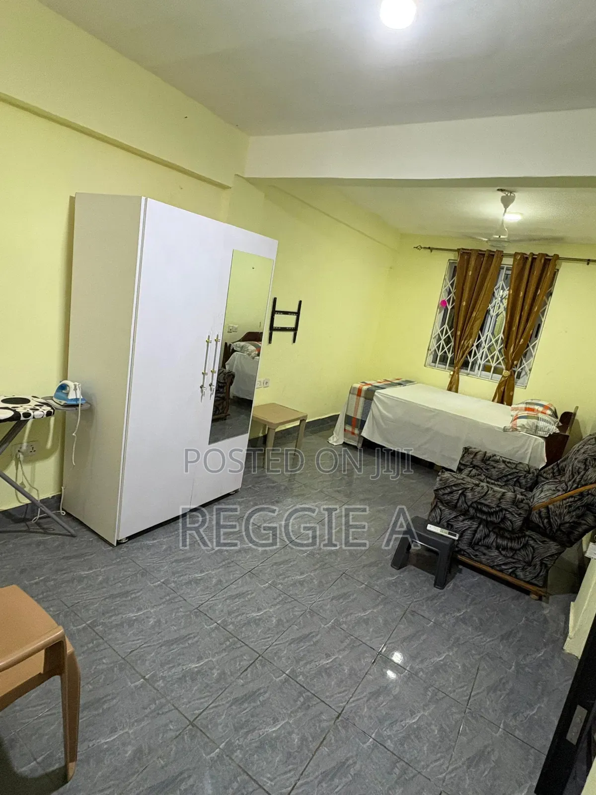 - *2 Bedroom* Nice, Fully Furnished Flat. Short Stay. in Ga South Municipal