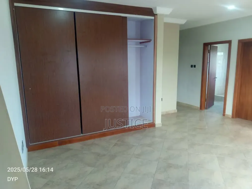4bdrm House in East Airport for rent in Airport Residential Area