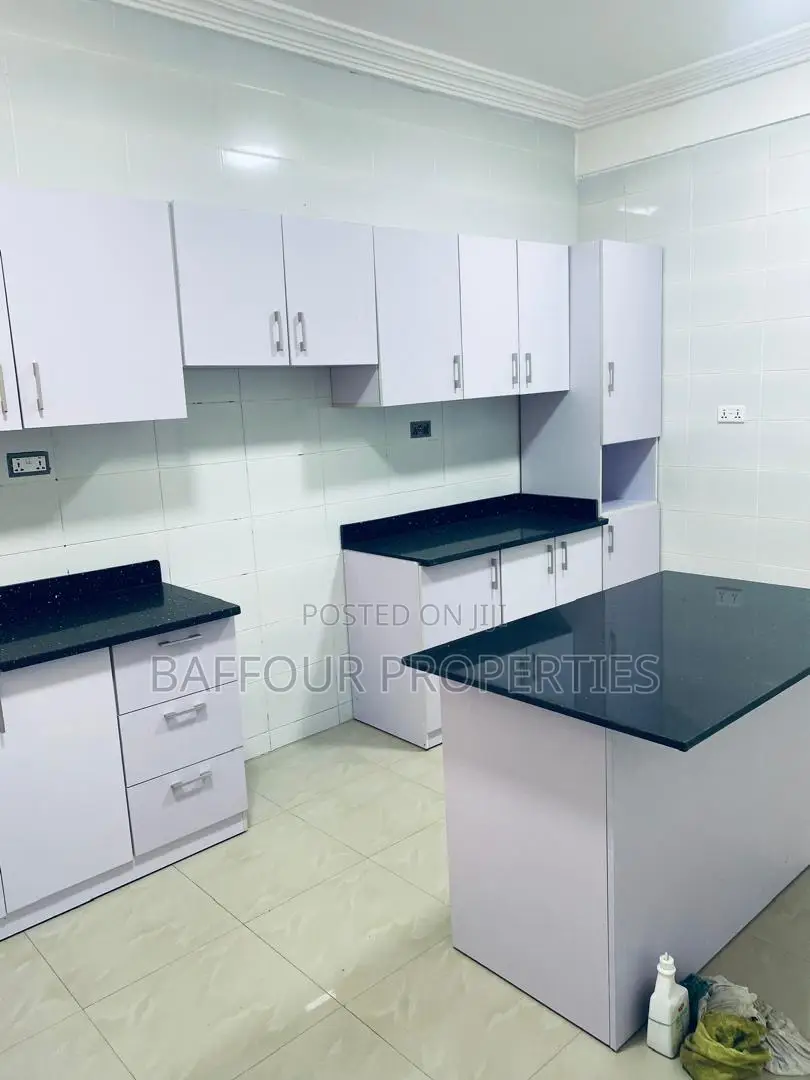 Furnished 4bdrm House in East Legon for rent in East Legon