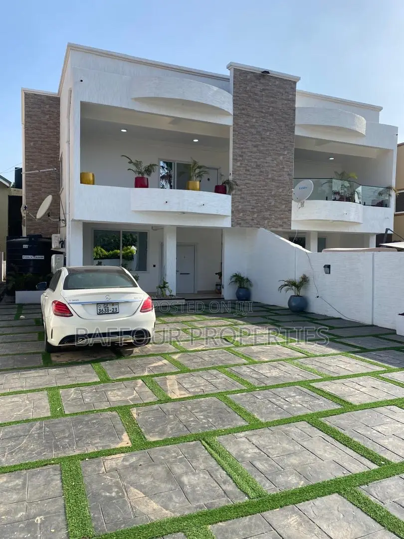 Furnished 4bdrm House in East Legon for rent in East Legon