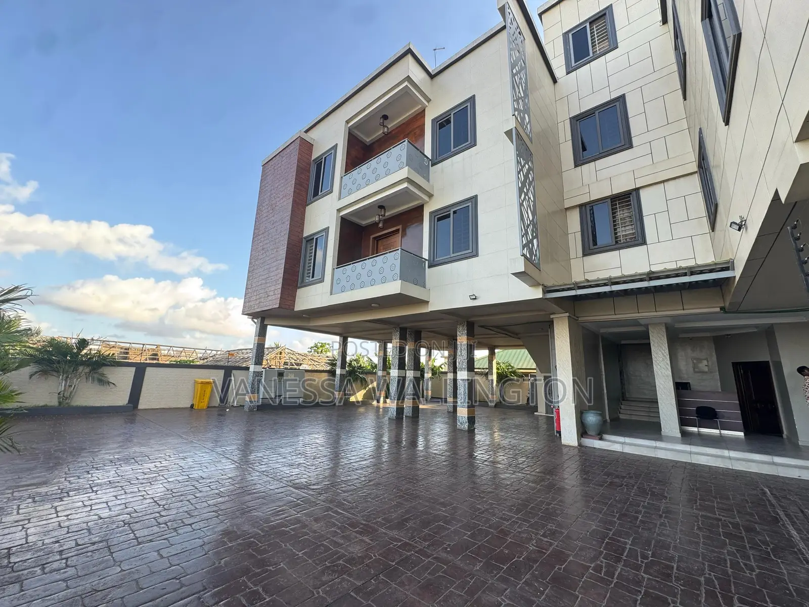 2bdrm Apartment in Nanakrom, Ashaley Botwe for rent in Ashaley Botwe