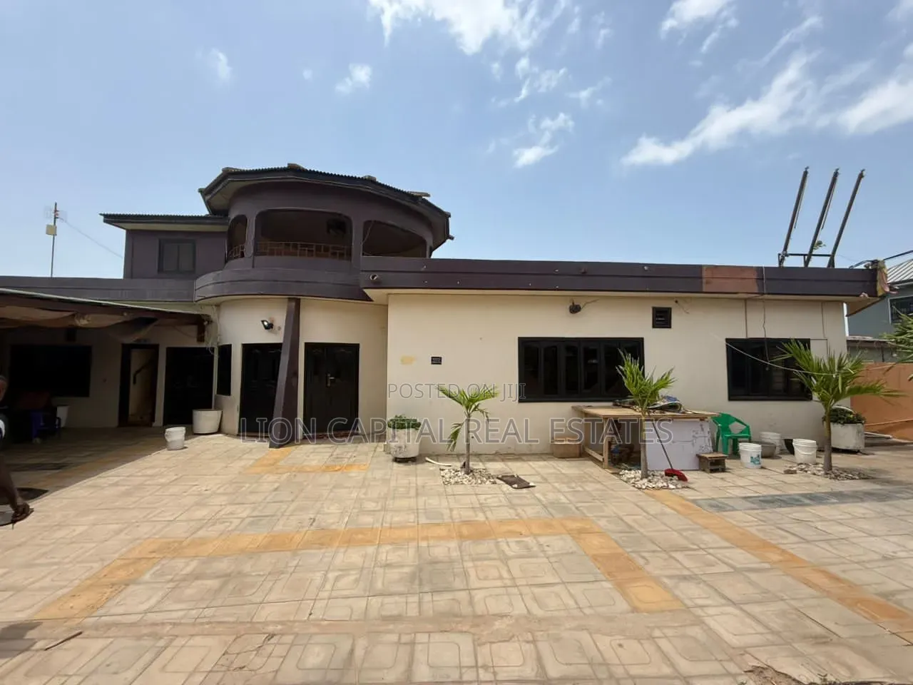 10bdrm House in MacCharty Hills for sale in MacCharty Hills