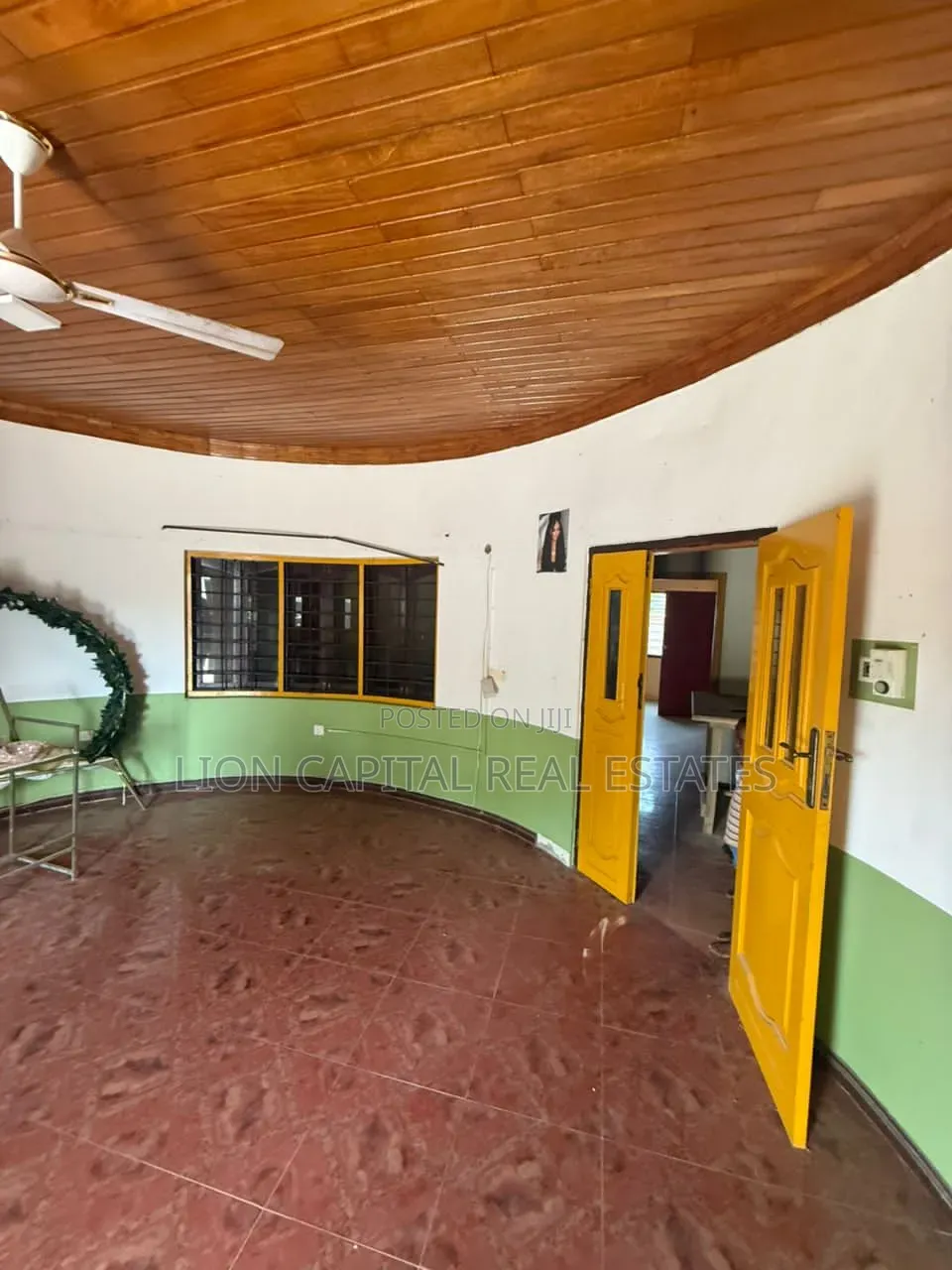 10bdrm House in MacCharty Hills for sale in MacCharty Hills
