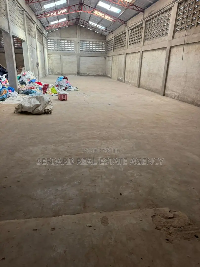 350 SQM Warehouse for Rent at Weija in Weija