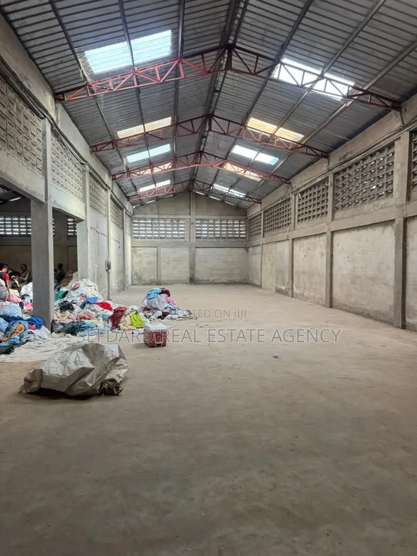 350 SQM Warehouse for Rent at Weija in Weija