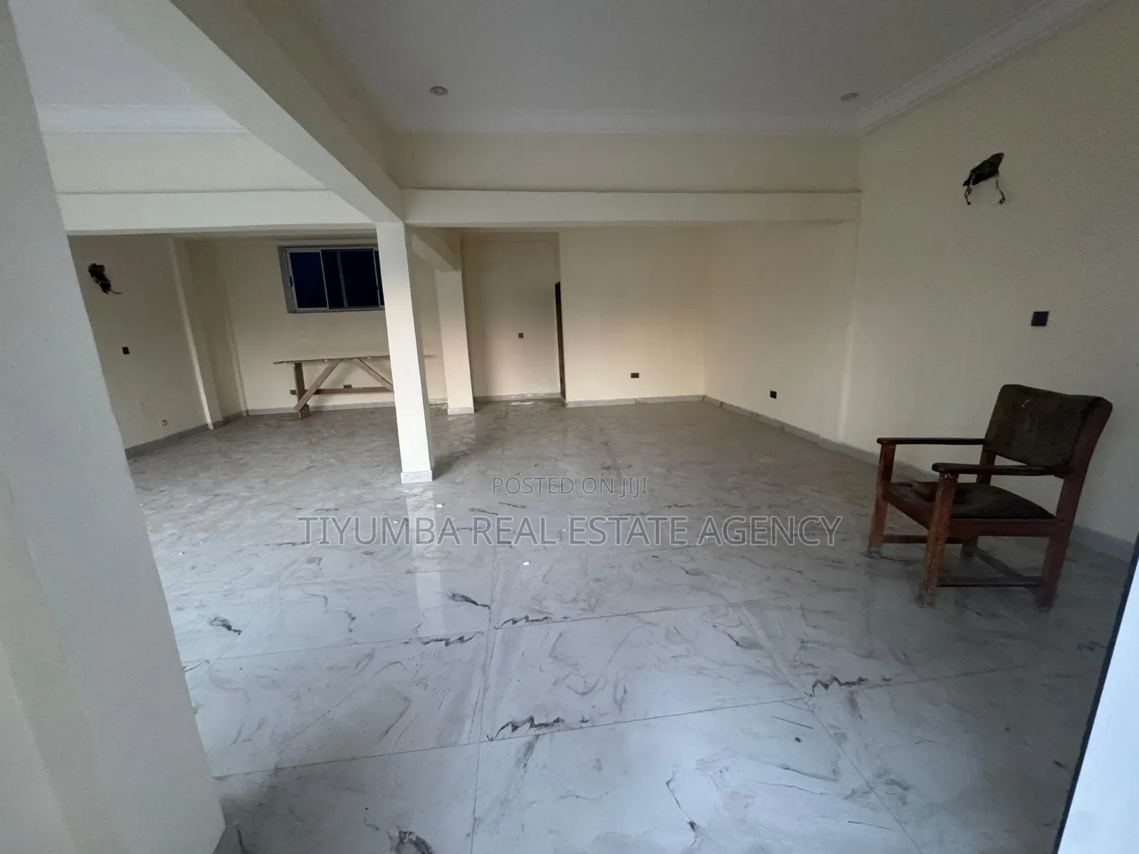 Double Shop Space for Rent at Dzurwulu. in Dzorwulu