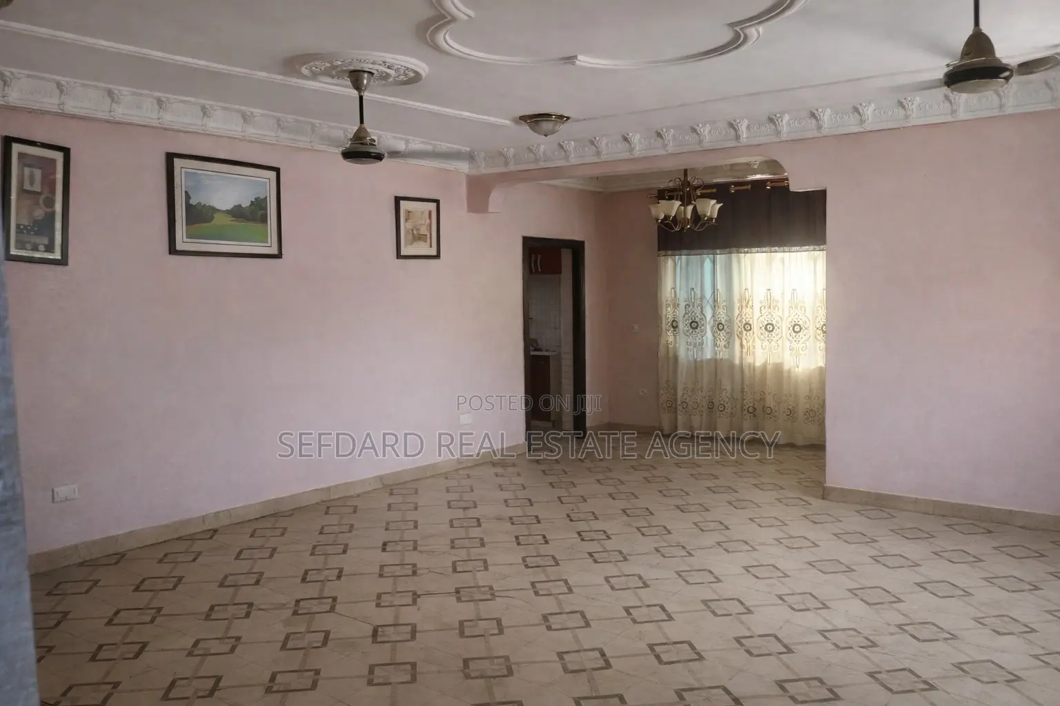 6bdrm House in Sefdard Properties, Pokuase for sale in Pokuase