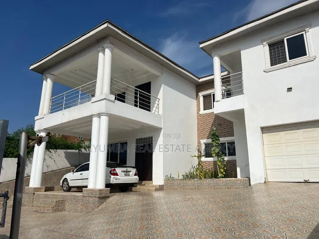 Furnished 5bdrm House in Tiyumba Real Estate, School Area for sale in School Area