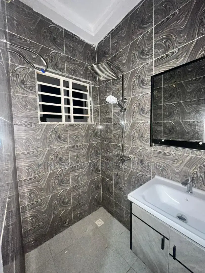 2bdrm Bungalow in West Trassaco, Accra Metropolitan for rent in Accra Metropolitan