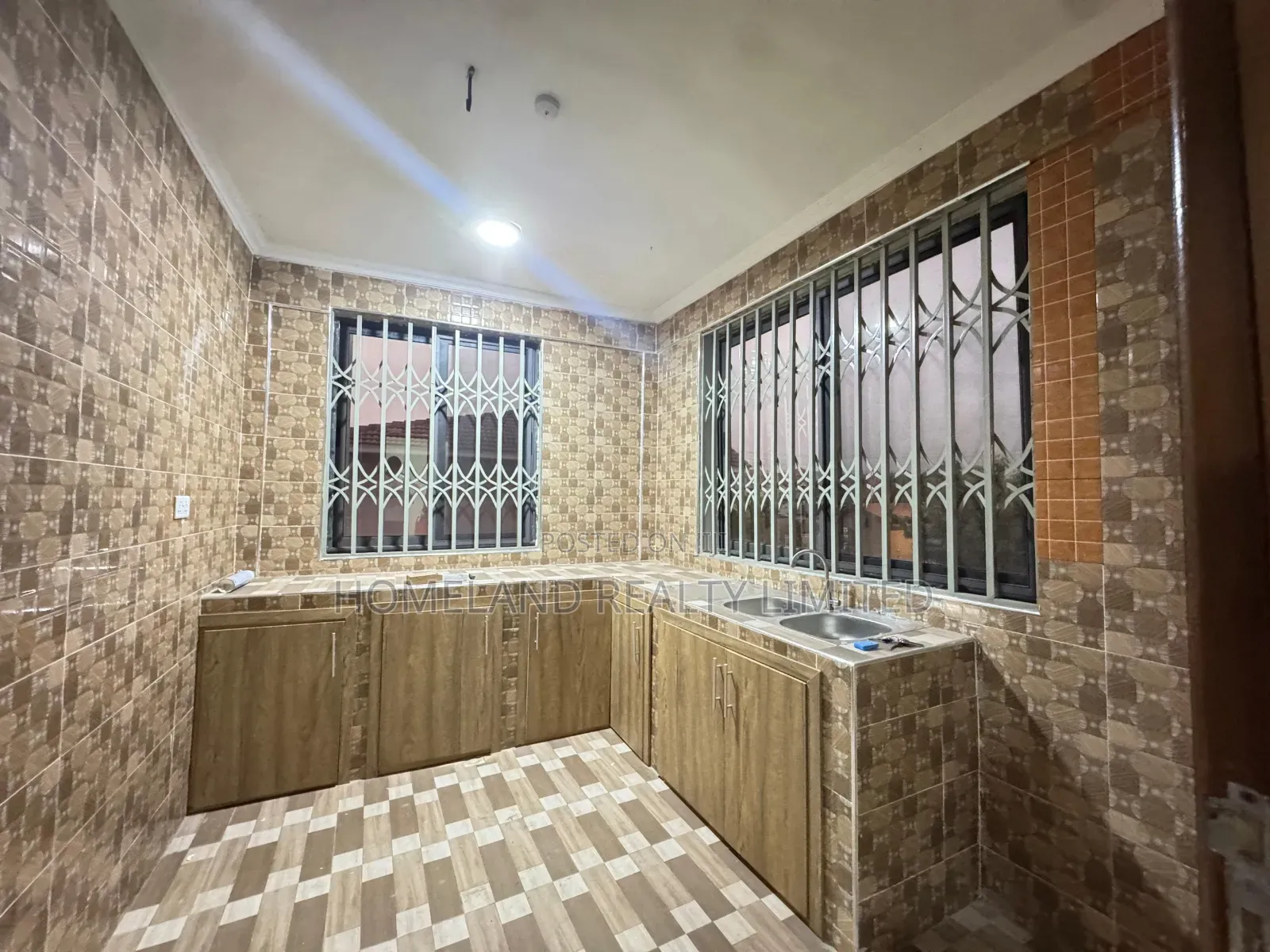 2bdrm Apartment in School Junction for rent in School Junction