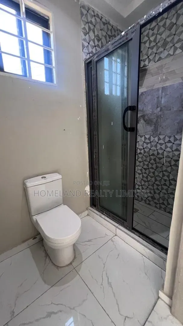 3bdrm Townhouse/Terrace in School Junction for sale in School Junction