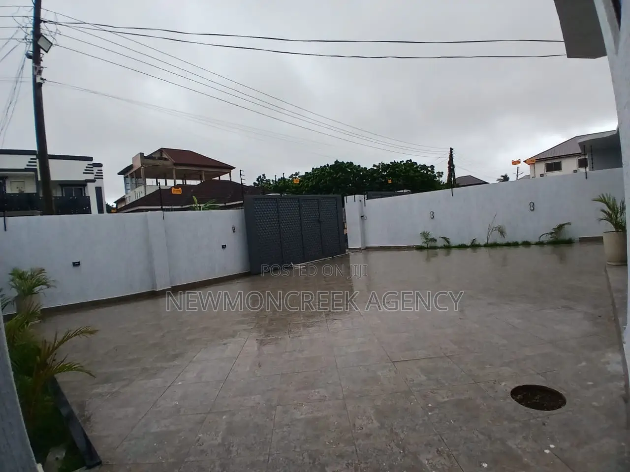 3bdrm Bungalow in Lakeside Estates, Accra Metropolitan for sale in Accra Metropolitan