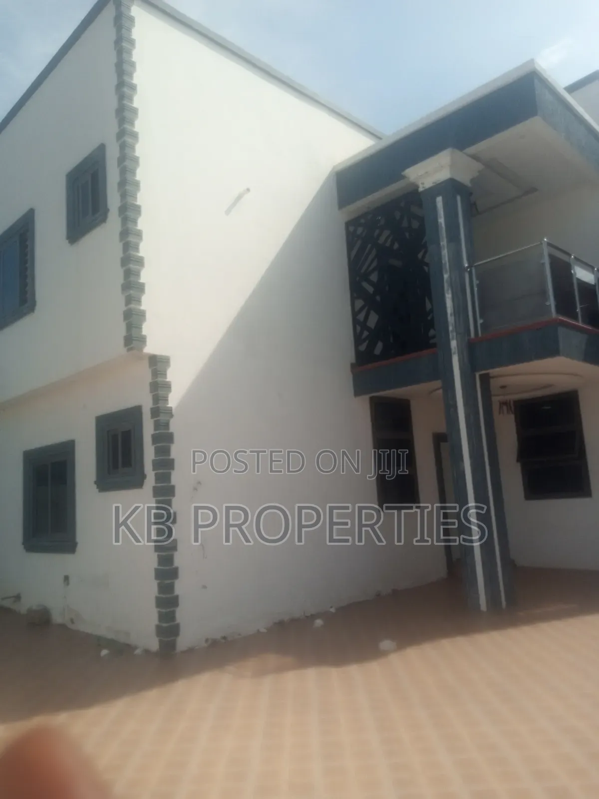 4bdrm Duplex in Kb Properties, Baatsona Total for rent in Baatsona Total