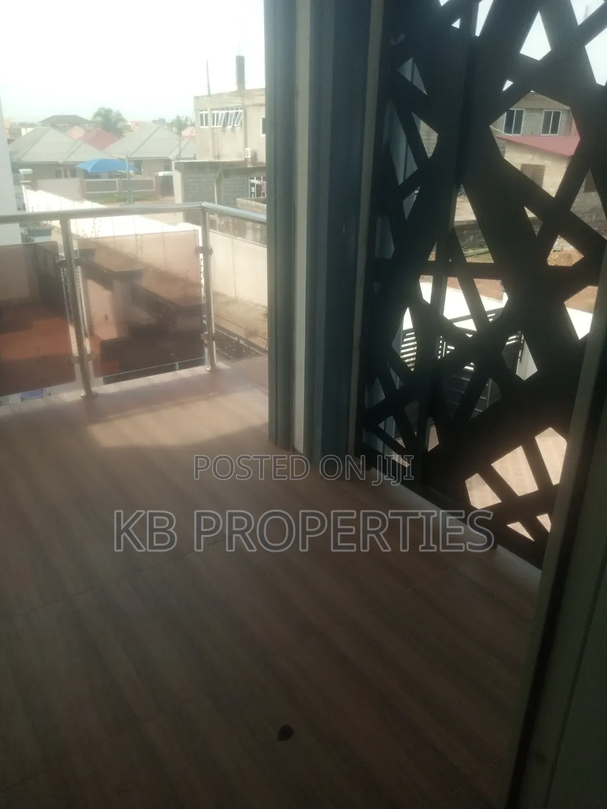 4bdrm Duplex in Kb Properties, Baatsona Total for rent in Baatsona Total
